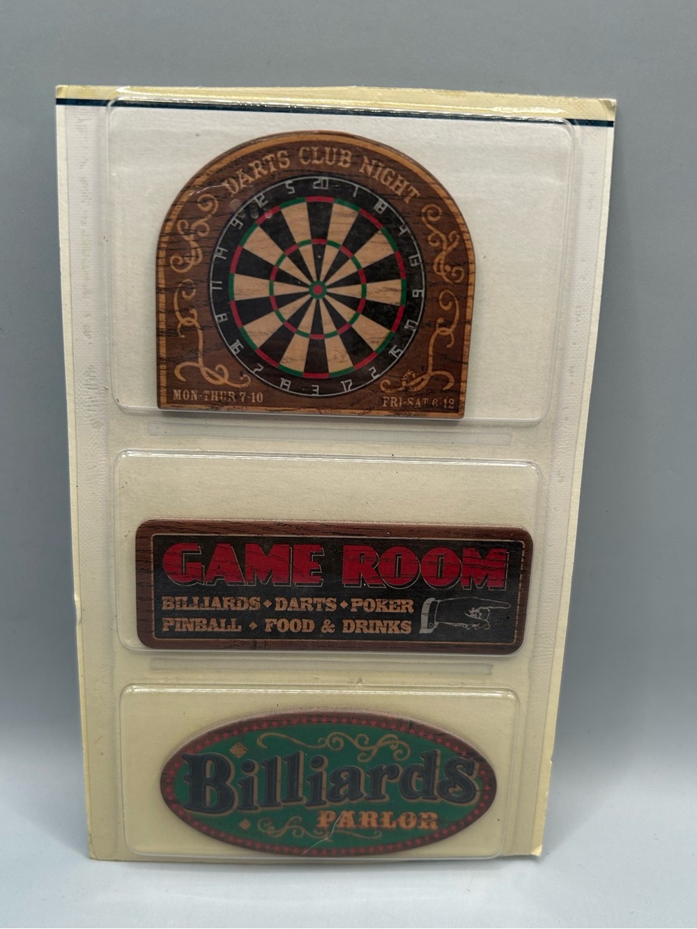 Mini Doll House Wood Signs Darts Billiards Pool Poker Game Room 3 pc
Brand new